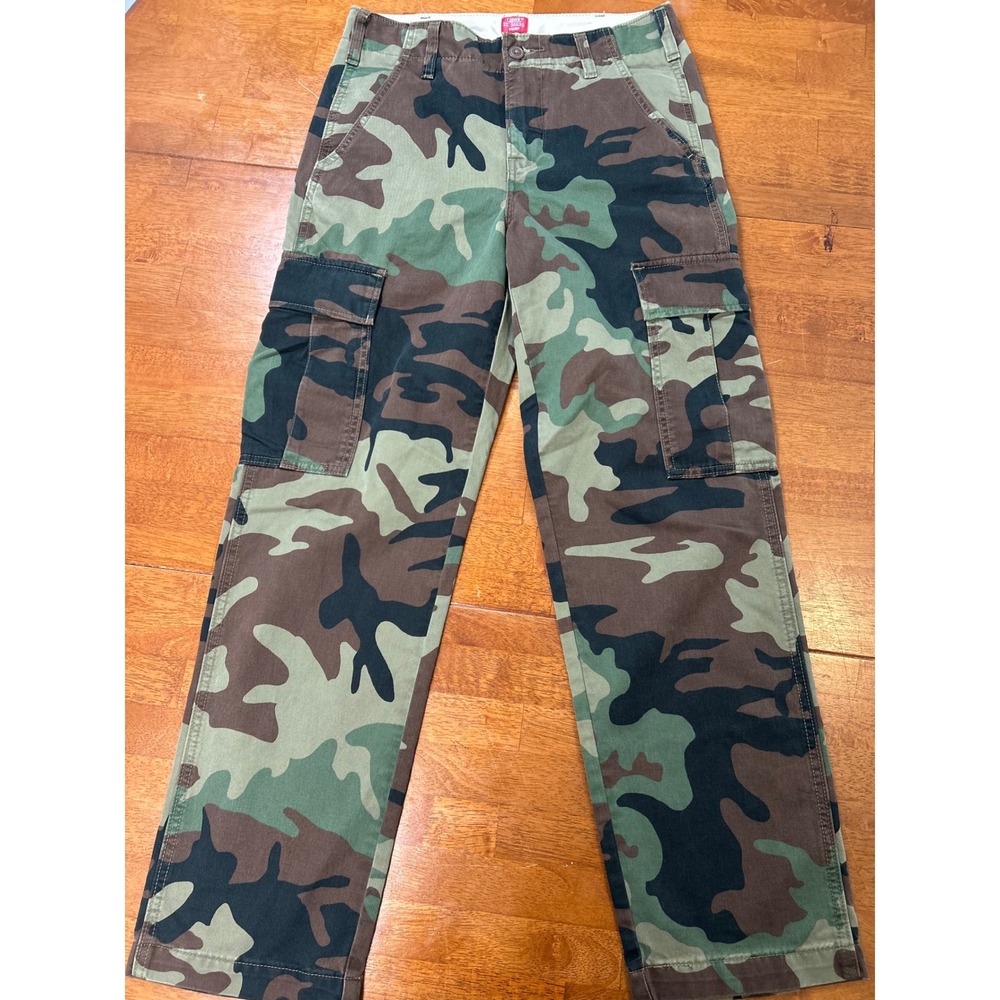 Levi's XX Cargo Straight Pants Mens W29 L30 Camo Woodland Military A7364-0014